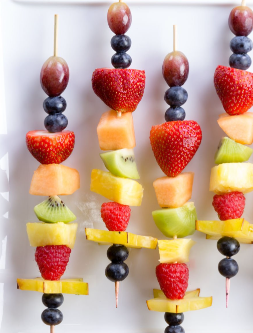 Beat the Heat with Fun & Fruity Rainbow Kabobs! ☀️