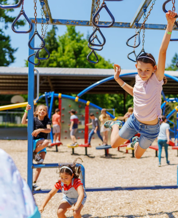 The Park Playdate: Tips for Planning and Enjoying Playdates with Other Families